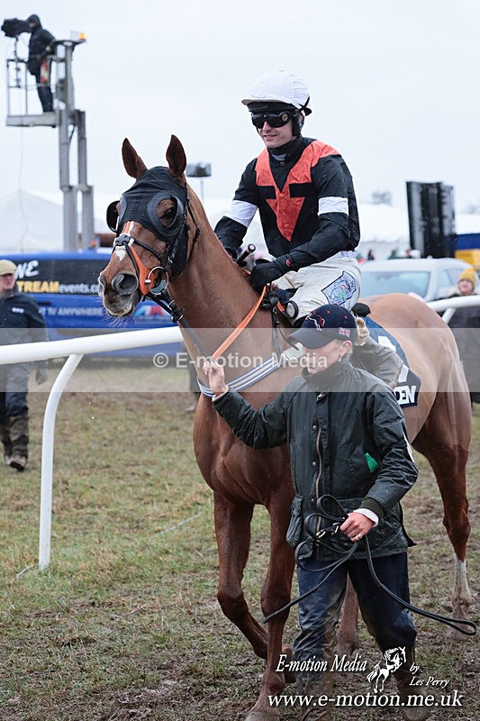 PtP 260125 854 - Cocklebarrow Point-to-Point racing with the Heythrop Hunt 26/01/25