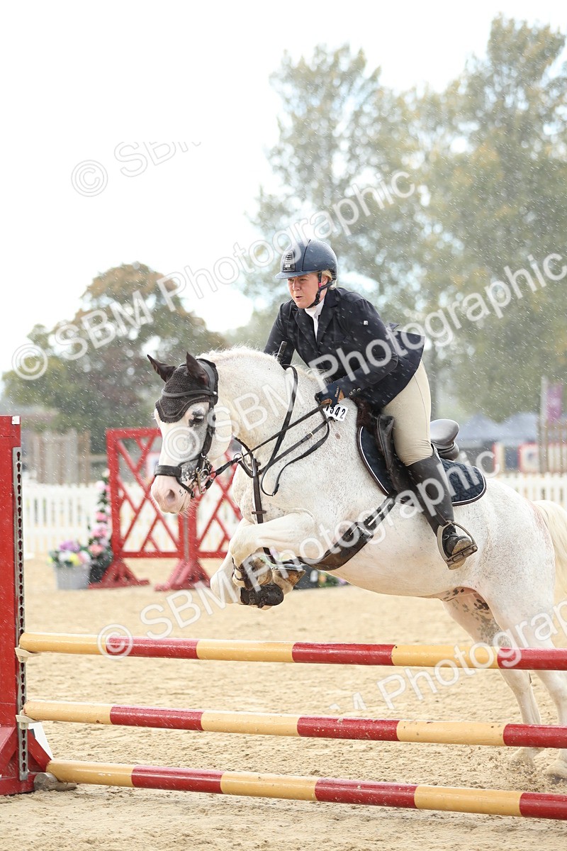 SBM_10775 - J31 - Senior Horse & Pony 75cm Championship