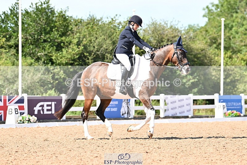 240816A-144641-05493 - 208-Sophie.Savage-Two.Tone.Ted