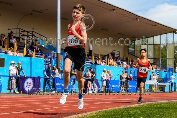 East25Sun-912403 - Track Male