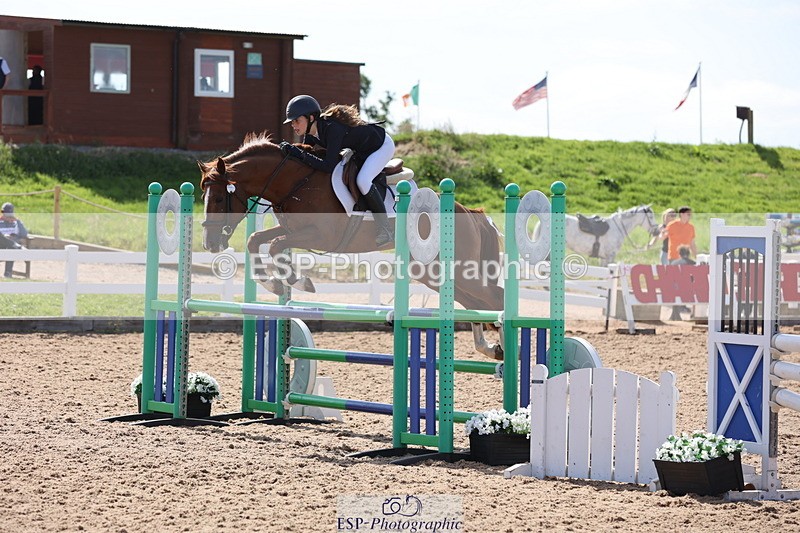 240629A-095900-03904 - Cls 17 Discovery and 90cm Open