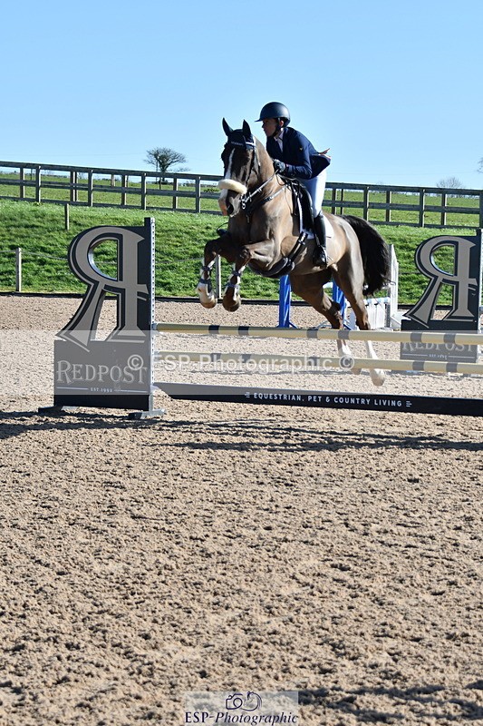 240306A-102415-00100 - Cls 1 British Novice and 90cm Open