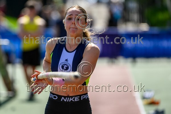 Age25SAT-926327 - Field Female Set Two