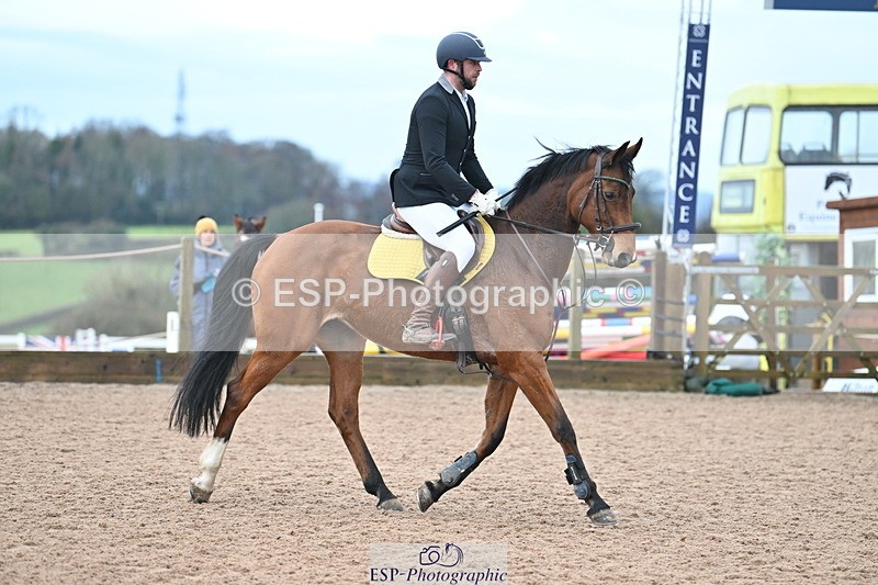 231203A-110350-00717 - Cls 16+17 Club and Schools 80cm