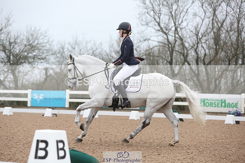 240217A-090359-00167 - 196-Anya.Hitt-Cnoc.an.noinin.Clover