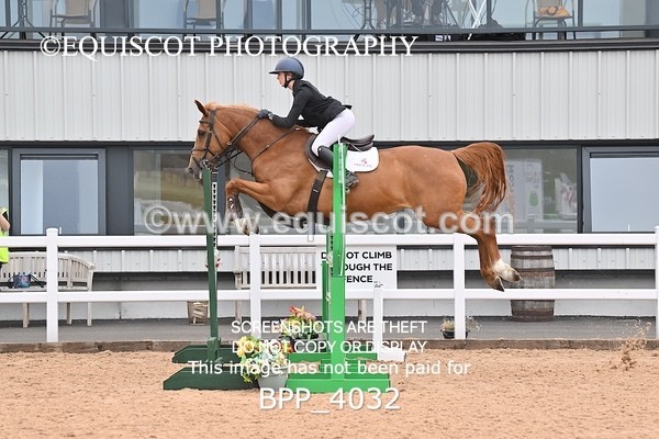 BPP_4032 - CLASS 3 WED GFS Saddles Senior Newcomers/1.10m Open