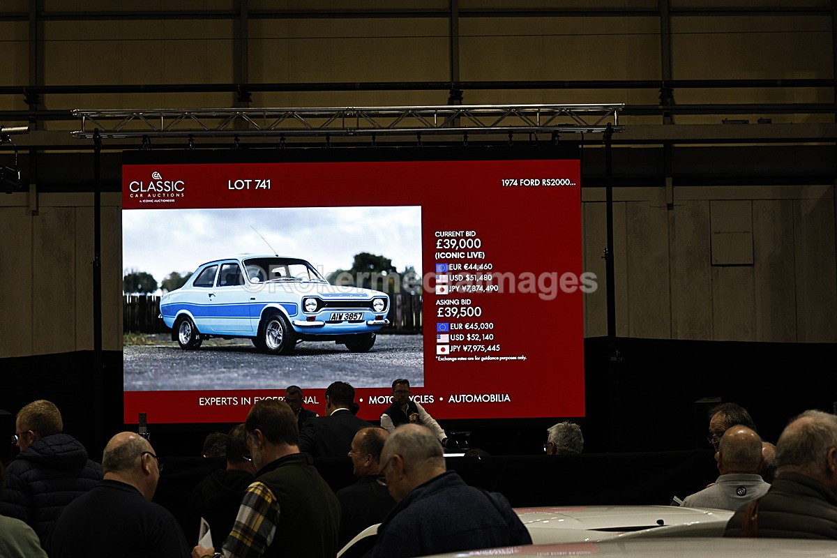 _MGL4087 - Classic Car Show NEC 2025