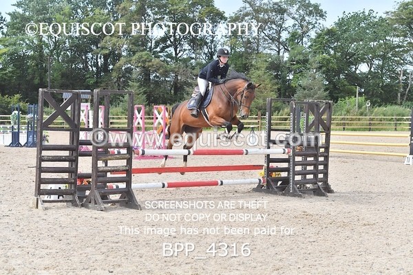 BPP_4316 - CLASS 12 SUN Senior British Novice/ 90cm Open