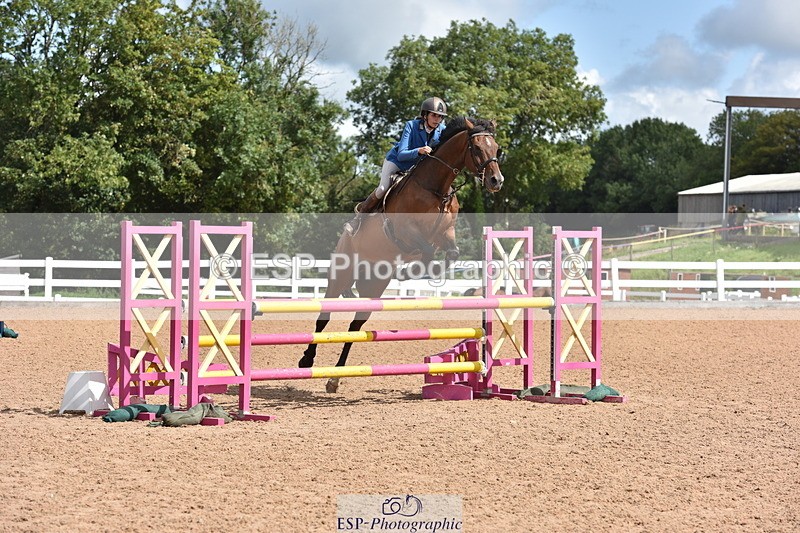 230806A-111552-01374 - Cls 17 Snr Discovery & 1m Open