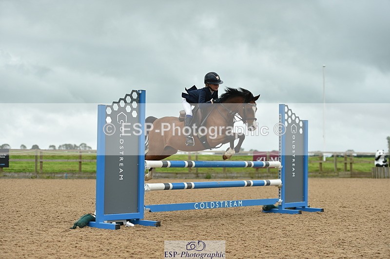 230819A-110536-00378_Cls 3738 Springboard Summer 128cm  138cm - 078-876-6565