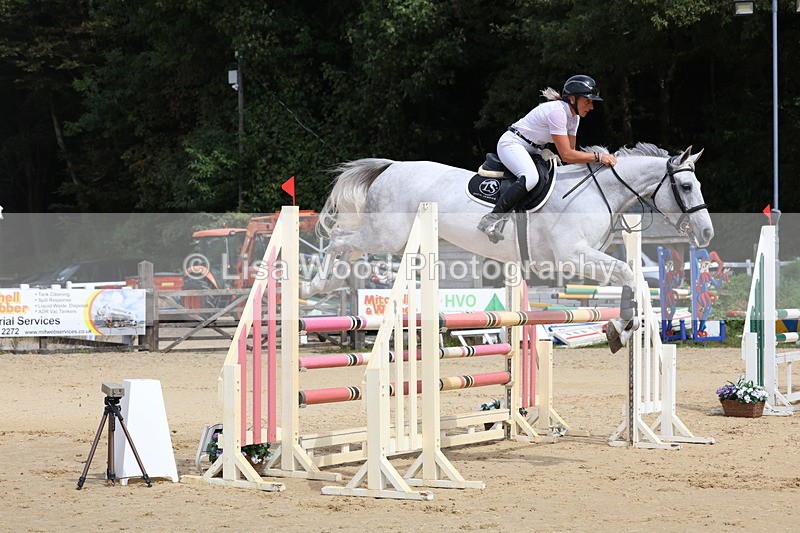 3E7A4116 - Class 7: Senior Newcomers/1.10m open