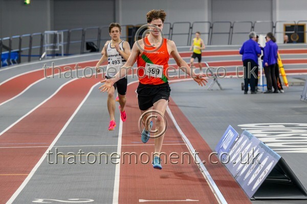 Age26SAT-916568 - Track Male Set Two