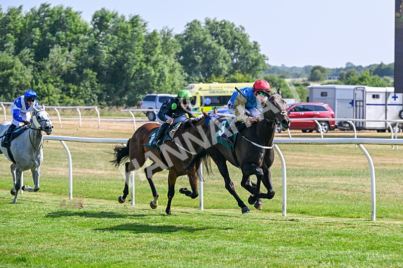 150726-Race 5-Naval Light-3533 - Race 5 16.10pm Try Racing TV For Free Now Handicap