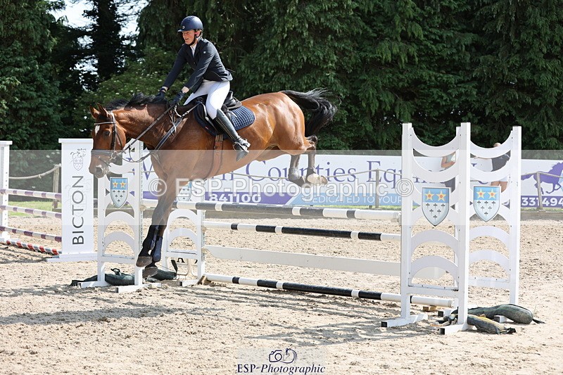 250614A-161356-08247 - Cls 30 1.05m Amateur Q and Open