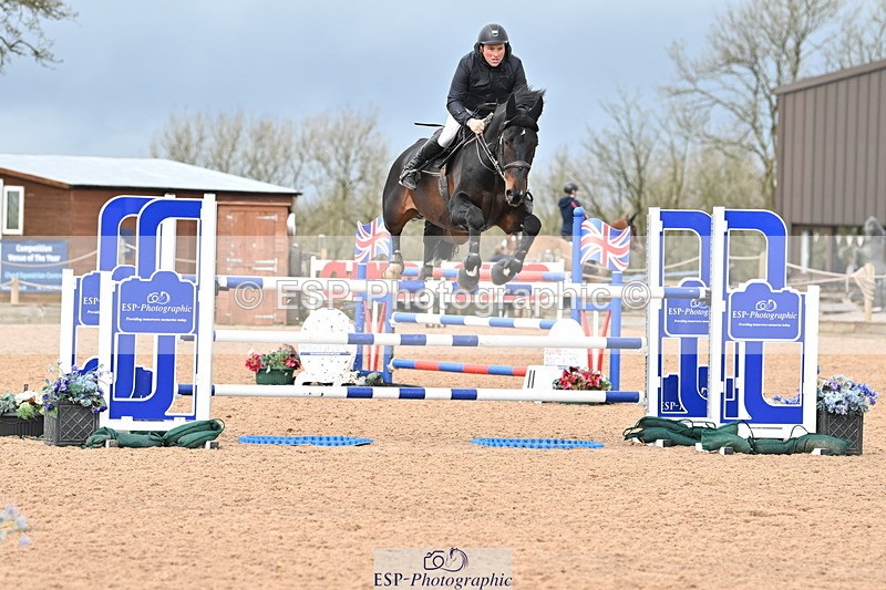 240315A-122427-00914 - Cls 3 Snr Foxhunter