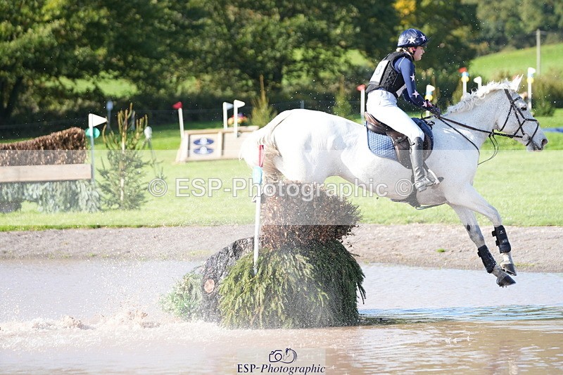 251024A-130216-10933 - B-153-Charlotte.Franck-Steier