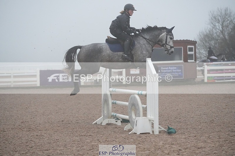 251207-101144-01630 - Cls 16 Blue Chip Winter Qualifier and 90cm