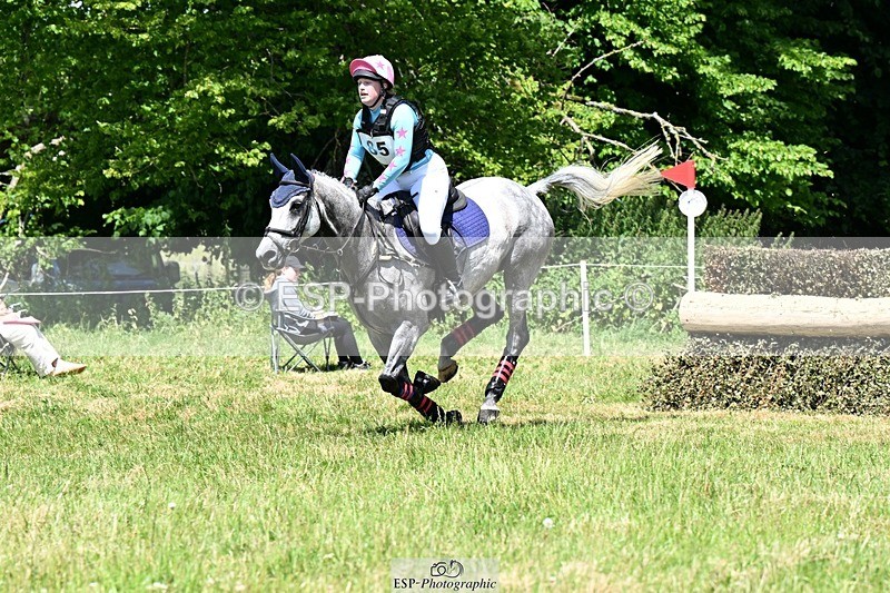 240629X-124236-2674 - 085-Harriet_Hunter-BANNAGH_LUX