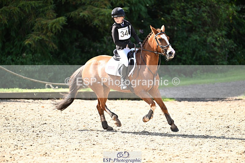 240824X-112639-25235 - 70cm Round 2 10.30 to 12.10