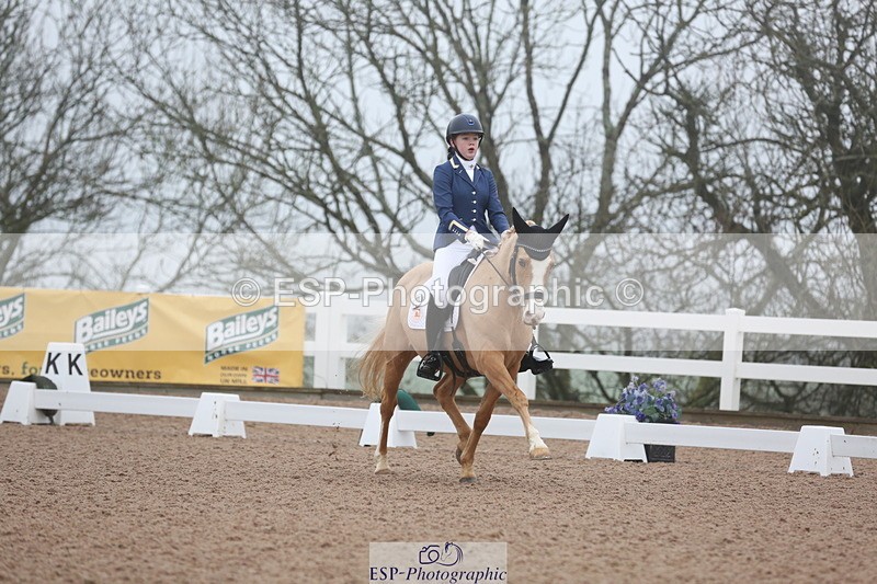 240217A-083008-00006 - 216-Olivia.Luscombe-Rosewater.Chamonix