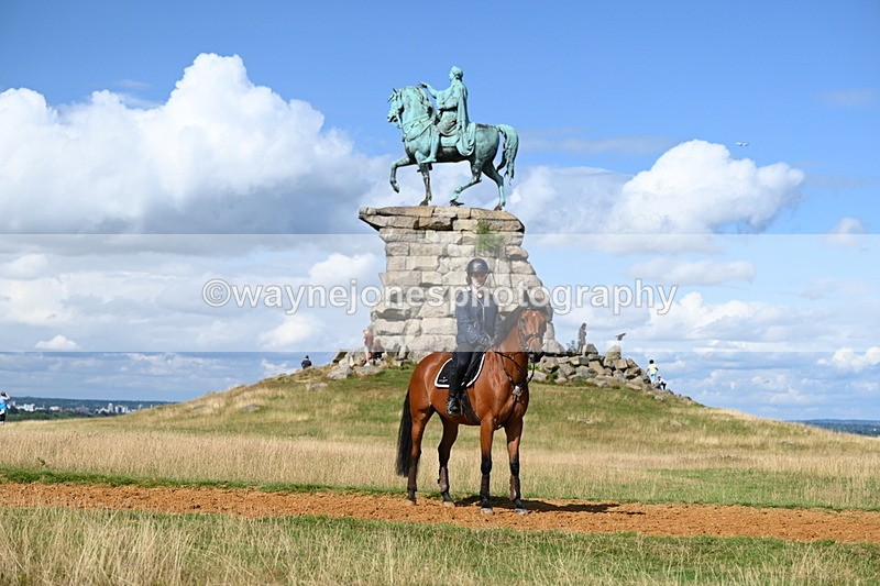 DSC_0036 - Time at Statue 15:11 to 15:58