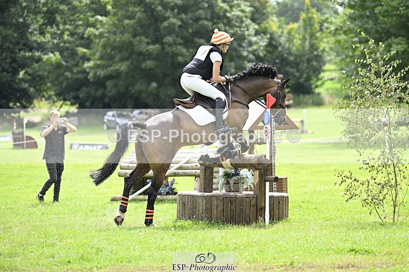 240804-110033-10718 - 407-Poppy_Burner-UNCLE_DESMOND