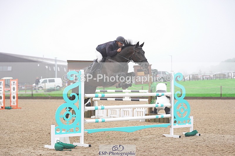 231017A-140340-07157 - Cls 28 Snr 1.20m