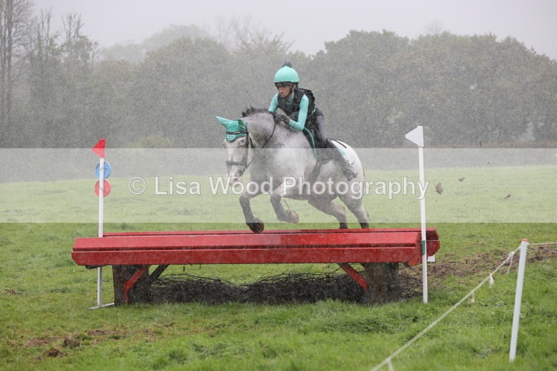 1X9A1878 - Class 4: 80cm Red Table