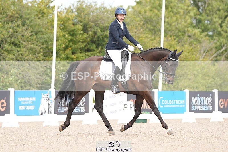 250906-112956-02008 - 027-Amanda.KingInvincible