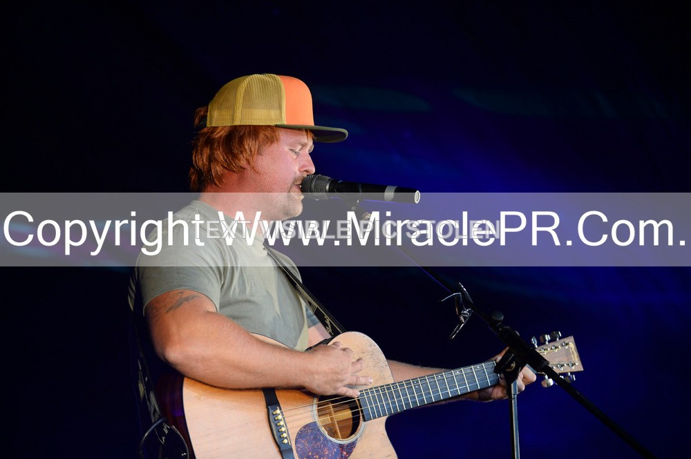MSF_5482 - Sing it like Sheeran.