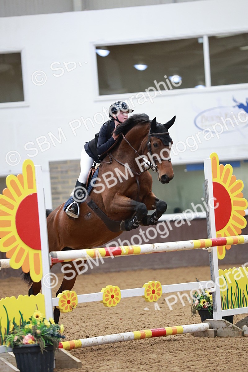 SBM_003987 - Class 11 - Senior Newcomers - 1.10m