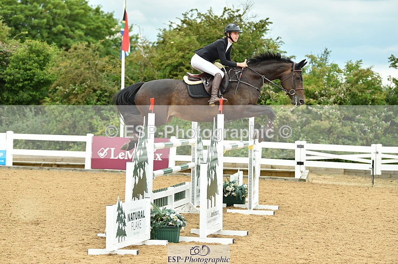 230720A-135810-03255 - Cls 21, 1 Star Gold 1.30m