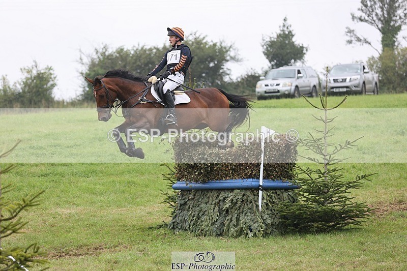 240901A-131606-09049 - 371-Max.Forster-HOLD.ON.MY.HEART