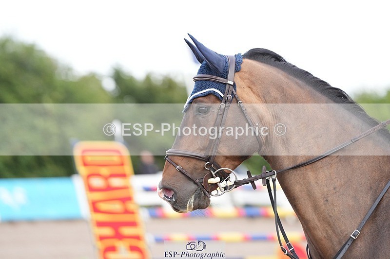 250720-091117-18087 - Cls16, 1 Star Silver Tour Accumulator