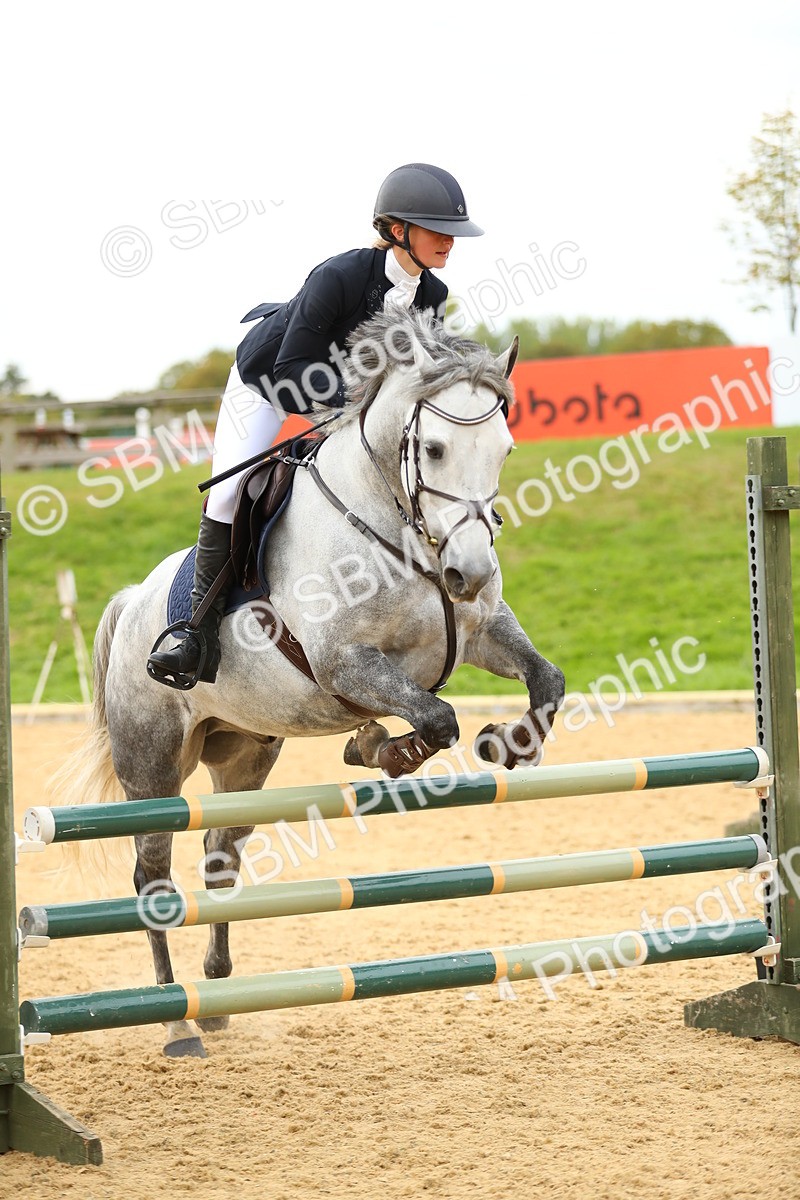 SBM_76089 - J19 - Junior 90cm Supreme Championship