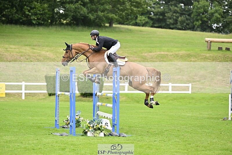 250613A-124940-01933 - Cls 3 Snr Foxhunter