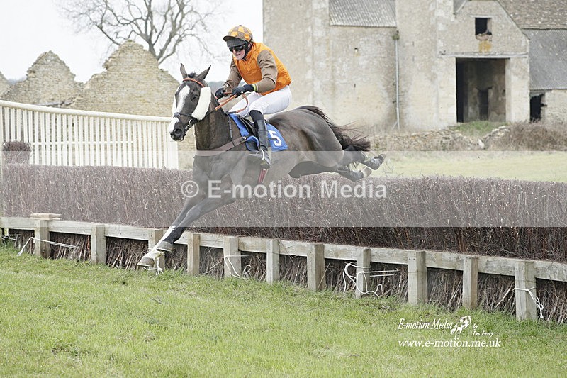 PtP 040323 377 - Duke of Beauforts Hunt Point-to-Point Didmarton 04/03/23