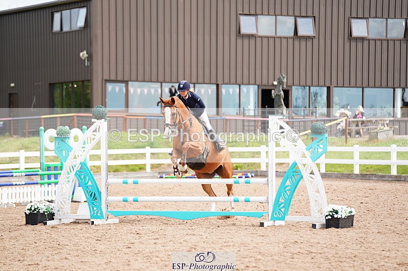 240804A-105400-10337 - Cls 49 85cm Amateur Qualifier