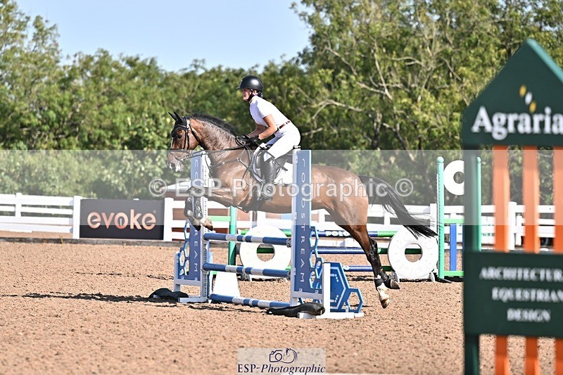 260812-095017-00112 - Cls 2 British Novice and 90cm