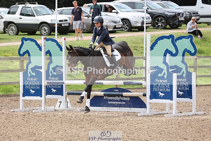 240804-134521-14434 - 563-Florence_Caswell-HOLNEST_FRODO_BAGGINS