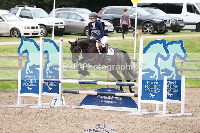 240804-143509-15963 - 605-Xanthe_Baylis-TULLIBARDS_HERSELF