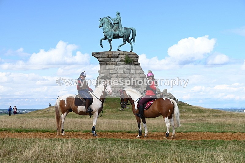 DSC_9906 - Time at Statue 15:11 to 15:58