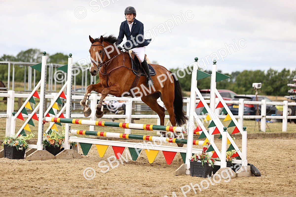 SBM_013160 - Class 13 - Senior British Novice - 90cm Open