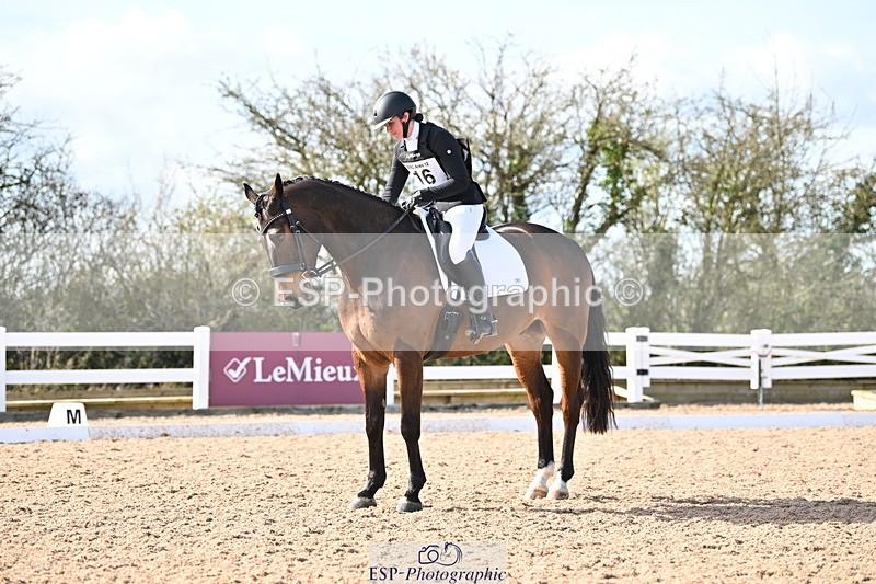 240324A-144839-04098 - Novice 27, 14.30 to 15.25