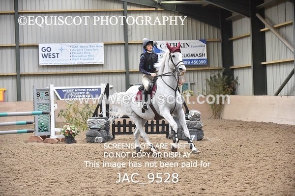 JAC_9528 - CLASS 9 ARENA EVENTING BE 1M