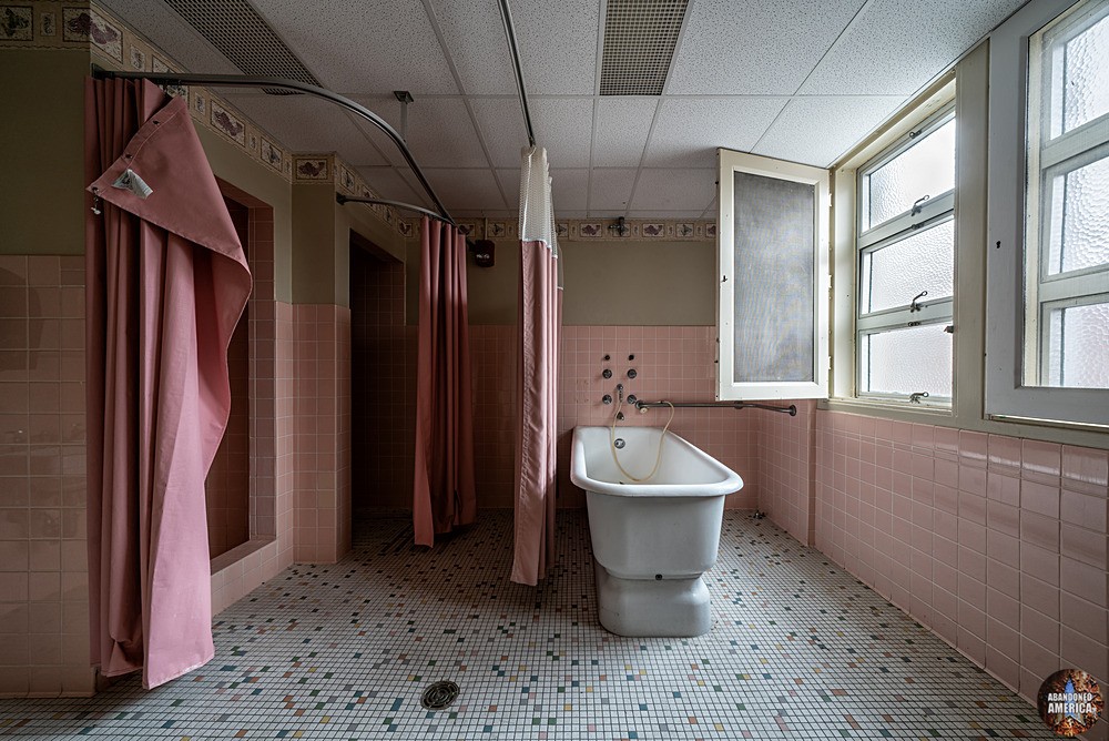 Ward Bathroom | Allentown State Hospital - Allentown State Hospital