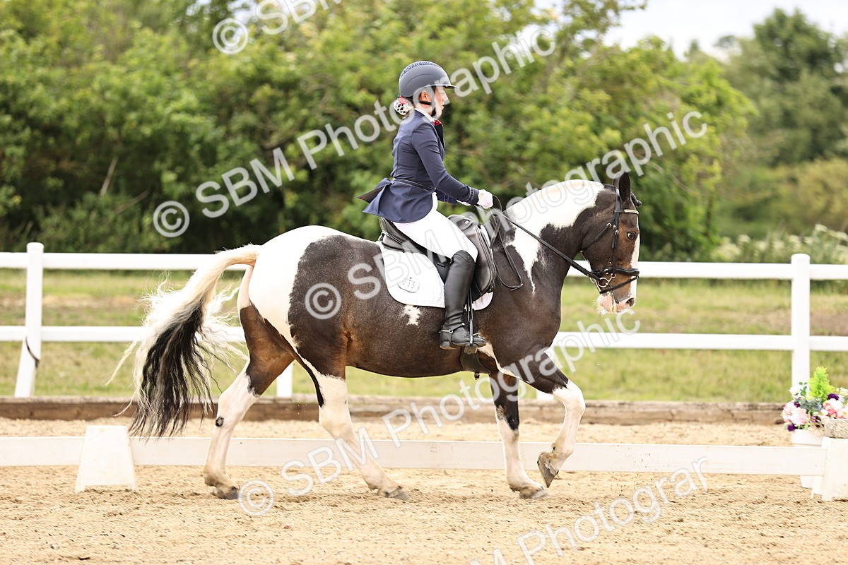 SBM_002126 - Class 2 - Novice 4 - 10.36-11.39