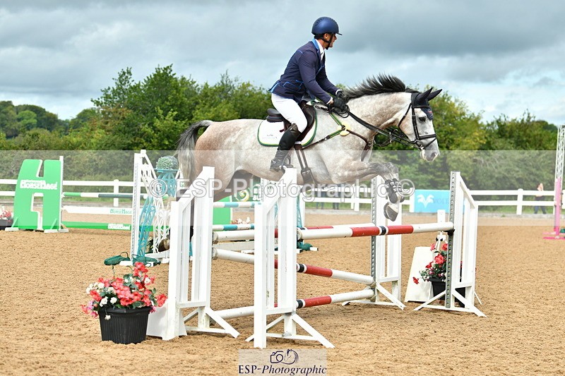 230813A-105643-11588 - Cls 40 A&B Senior Discovery & 1m Open