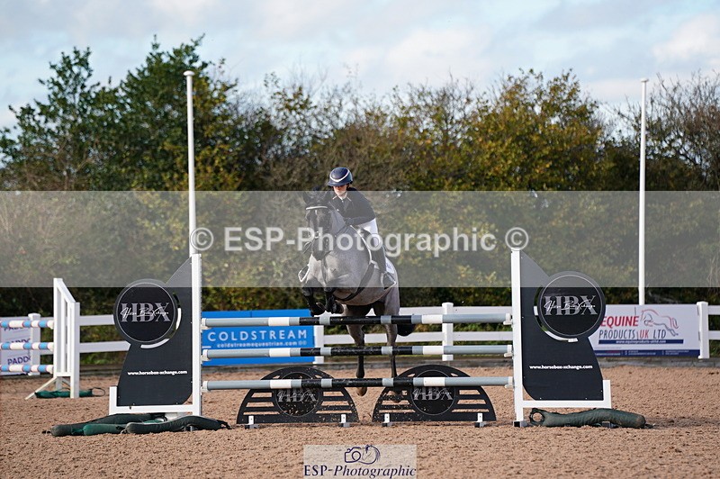 241027A-123818-02713 - SUN Cls 7 Pony Foxhunter and 1.10m Open
