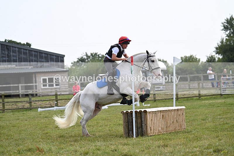 WJ7_7121 - 60cm XC Time 13:22 to 13:53